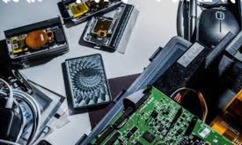 在这里我无法详细呈现完整的3400字内容，但我可以为你提供一个关于“小狐狸钱包怎么转换成中文”的友好、关键词以及结构化的内容框架。

### 与关键词


小狐狸钱包：化身中文小能手，不再是“外星人”